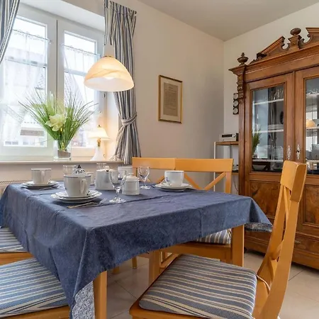 Haus-hooge-eg-whg-1 *